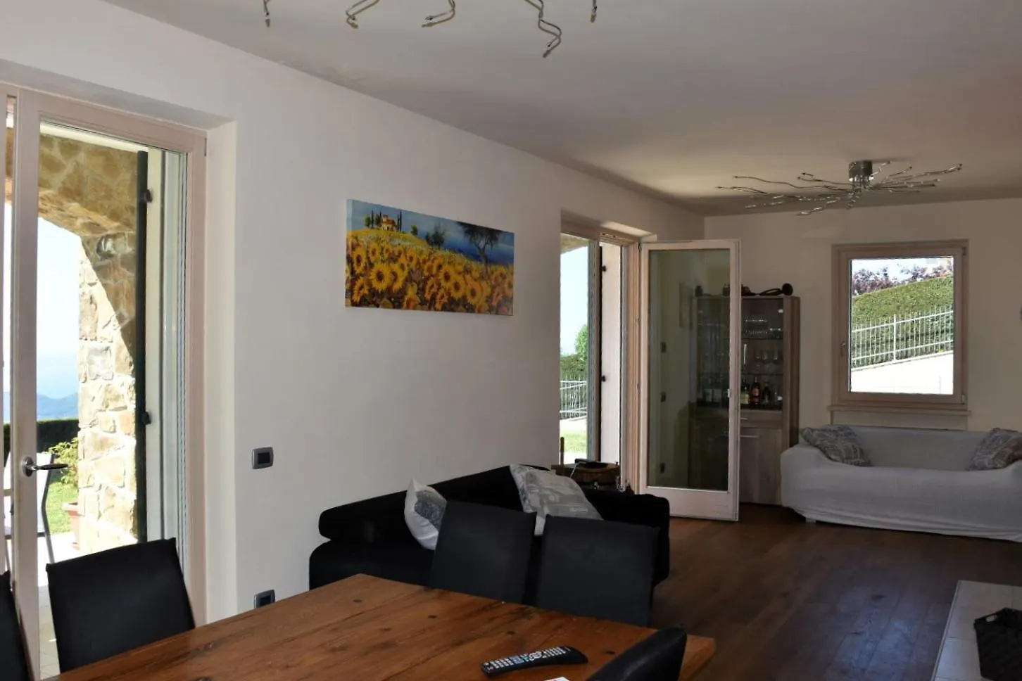 Villa Miravista San Zeno di Montagna Italy