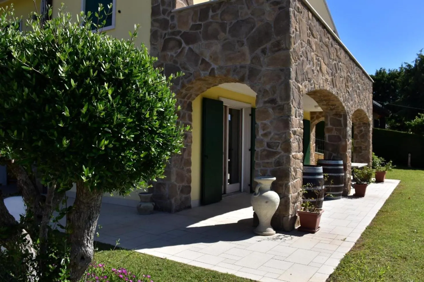 Holiday home Villa Miravista San Zeno di Montagna Italy