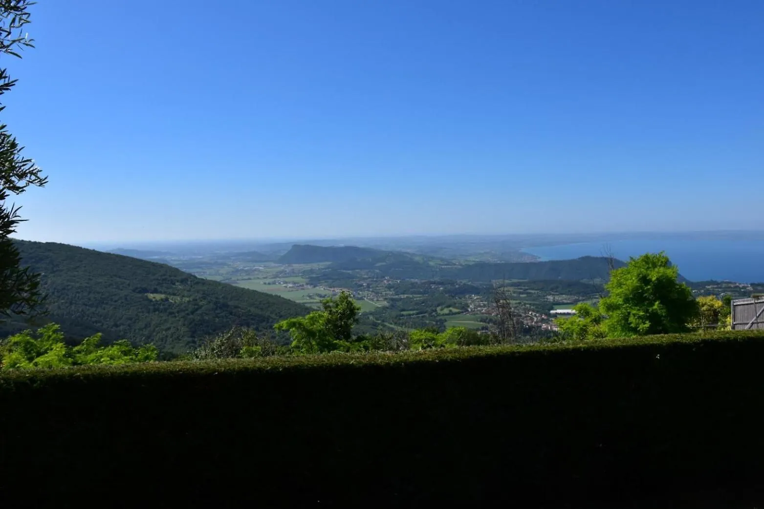 Villa Miravista 산 제노 디 몬타냐 펜션